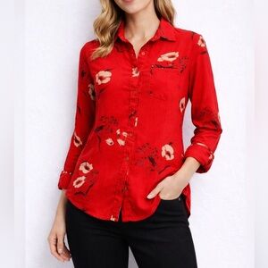 🛑 6/$25 Grace & Mila Floral Button Down Shirt size small